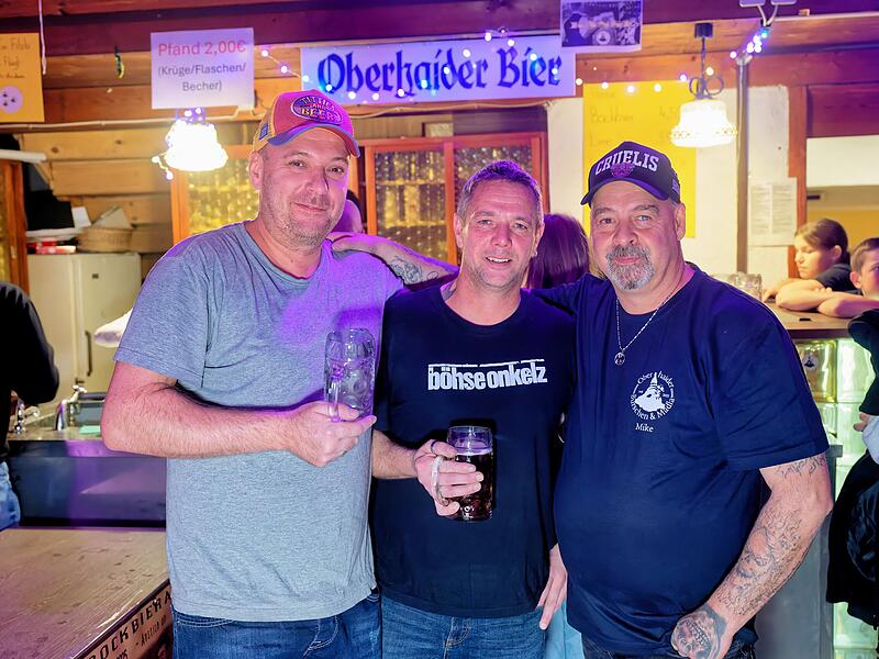 Gute Stimmung beim Bockbieranstich in Oberhaid. Bockbieranstich in Oberhaid: So zünftig wars!