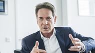 Der Coburger Unternehmer Michael Stoschek, Vorsitzender der Gesellschafterversammlung der Brose Fahrzeugteile SE, ist aus der CSU ausgetreten.