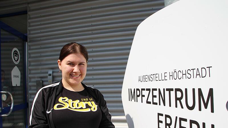 Samantha-Nena B&ouml;hm hat ihre Einstellung zur Coronaimpfung komplett ge&auml;ndert. Von der Impfgegnerin wurde sie zur &uuml;berzeugten Geimpften.