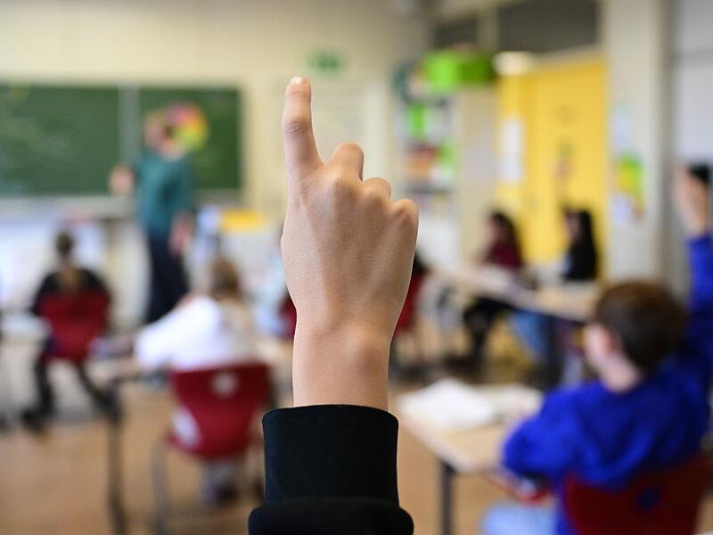 Sch&uuml;ler in Grundschule