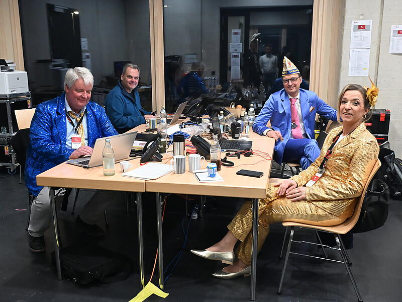 F&uuml;r &bdquo;Franken Helau&ldquo;: So liefen die Dreharbeiten am Freitag in G&ouml;&szlig;weinstein.