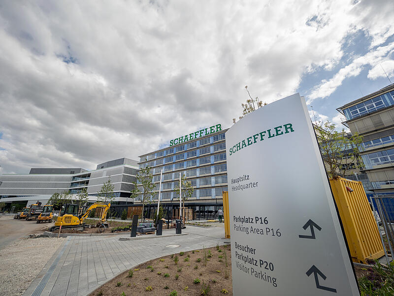 Der Schaeffler-Standort in Herzogenaurach. Hier soll die &bdquo;Kollegenhilfe&ldquo; gestrichen werden.