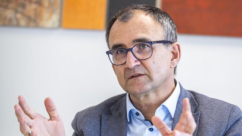 Jürgen Winter, Geschäftsführer des Leopoldina-Krankenhauses, im Exklusiv-Interview mit dieser Redaktion zur Entwicklung der Gesundheitsversorgung in der Region Main-Rhön