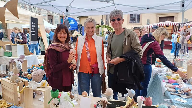 Handgemachte kleine Freunde Handgemachte kleine Freunde