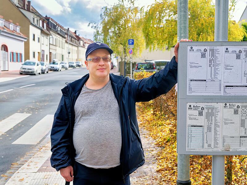 Alexander Sokolovski ist auf den Bus angewiesen und leidet unter dem Bamberger Verkehrschaos wie hier am Laurenziplatz