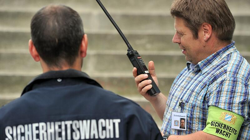 Polizei: Sicherheitswacht in Coburg will Mitte des Jahres starten Polizei: Sicherheitswacht in Coburg will Mitte des Jahres starten