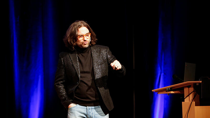 „Sabberlodd, Bamberg!“ Der Jahresrückblick 2025 von Florian HerrnlebenSabberlodd, Bamberg! „Sabberlodd, Bamberg!“ Der Jahresrückblick 2025 von Florian HerrnlebenSabberlodd, Bamberg!