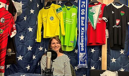 Laura Pf&uuml;lb zu Gast im Rh&ouml;ner Fu&szlig;ball-Podcast