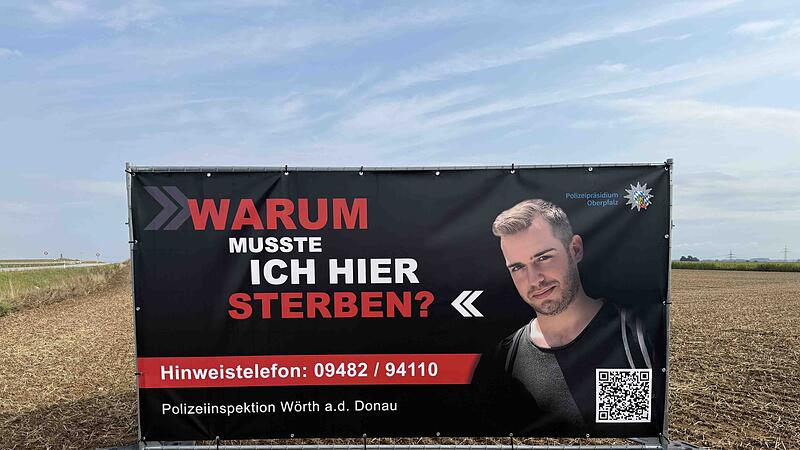 Banner an Ort von t&ouml;dlichem Unfall in Riekofen