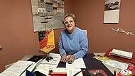 Conny Wehner hat sich privat ein Arbeitszimmer eingerichtet, um sich akribisch auf die Sitzungen vorzubereiten.