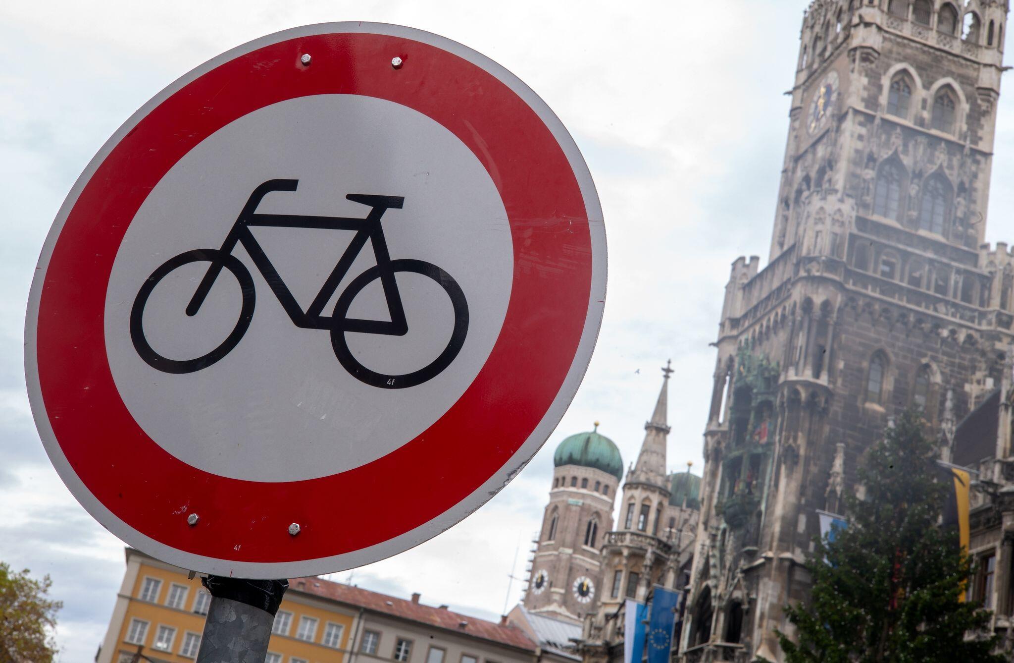 Radfahren Verboten Dieses Verkehrszeichen Bringt Dich Zum Radl Stoppfeed
