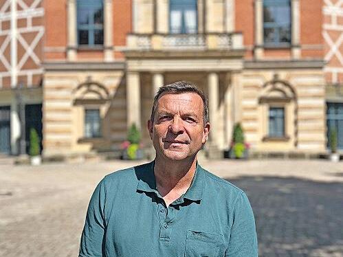 Der &bdquo;Rienzi&ldquo;-Dramaturg Markus Kiesel stellt das Werk und die Neuinszenierung in Bamberg vor.