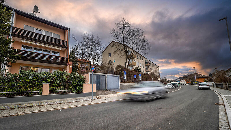 Angeblich wird in der Kantstraße in Herzogenaurach zu schnell gefahren. Doch dem Bürgermeister sind keine Anwohnerbeschwerden bekannt.