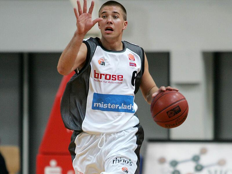 Steffen Hamann im Heimtrikot 2007/08.