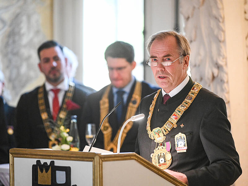 Gro&szlig;er Empfang in Coburg: Mehr als 200 geladene G&auml;ste gratulierten Andreas Prinz von Sachsen-Coburg und Gotha zum 80. Geburtstag.
