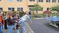 Beim Begegnungsfest an der Jakob-Kaiser-Realschule in Hammelburg wurde die Ankunft der neuen Fünftklässler gefeiert. Dabei hat es eine Vielzahl an Spielen und kreativen Aufgaben für die Kinder gegeben.