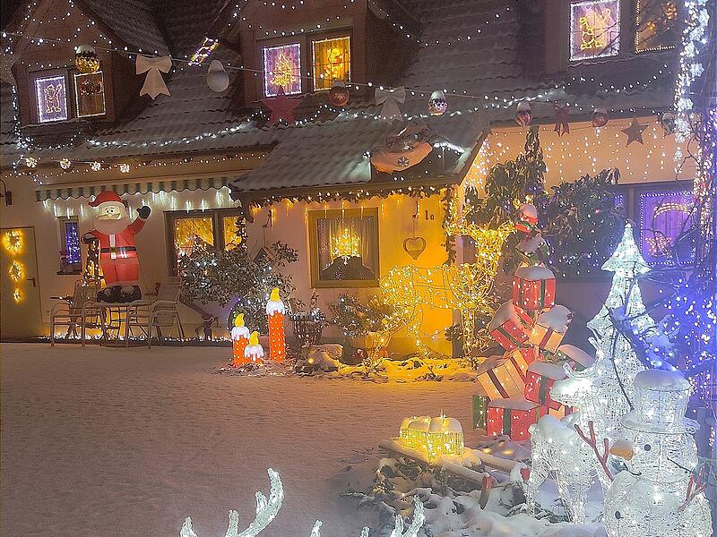 weihnachtshaus2Weihnachtshaus in Drügendorf von den Leopolds weihnachtshaus2Weihnachtshaus in Drügendorf von den Leopolds