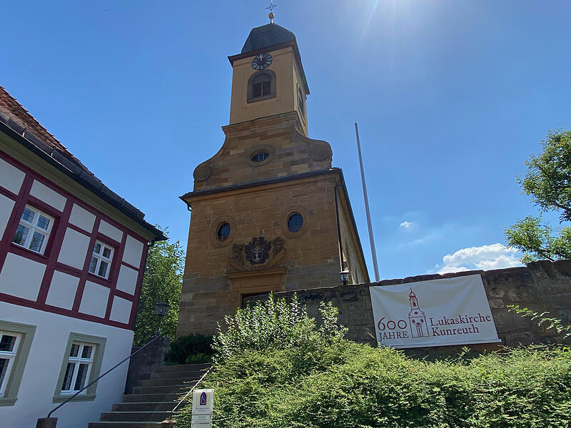 600. Jubiläum Lukaskirche KunreuthForchheim & Fränkische Schweiz Die Lukaskirche in Kunreuth feiert ihr 600. Jubiläum und erwartet zahlreiche Ehrengäste zum Festgottesdienst