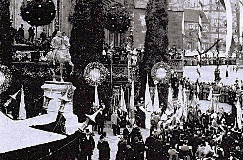 Enthüllung des Prinzregenten-Denkmals auf dem Domplatz (Photokarte 1899). Enthüllung des Prinzregenten-Denkmals auf dem Domplatz (Photokarte 1899).