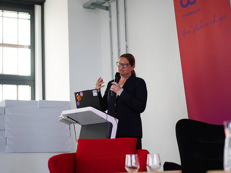 Endometriose & Adenomyose im FokusEndometriose & Adenomyose im Fokus Endometriose & Adenomyose im Fokus