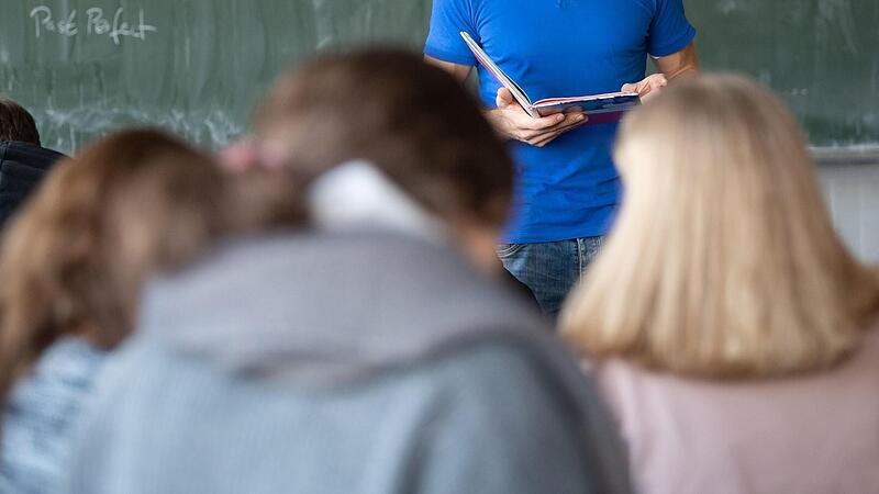 Der Mangel an Lehrern ist vor allem an Mittelschulen gravierend.