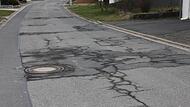 Die Heeresstraße in Hirschfeld soll in den nächsten beiden Jahren saniert werden.