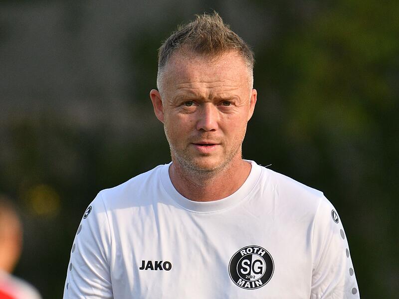 Sebastian Hopfenm&uuml;ller, Trainer der SG Roth-Main Mainroth, tippt die Kreisliga Kronach.