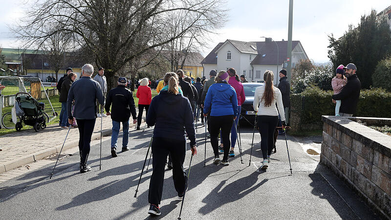 Bei der 22. Auflage des Fr&uuml;hlingslaufs des SV Merkendorf waren etwa 200 Starter dabei.