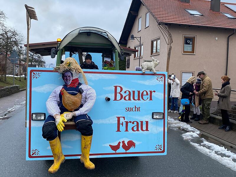Faschingsumzug in Gef&auml;ll am 17. Februar 2026Faschingsumzug in Gef&auml;ll am 17. Februar 2026