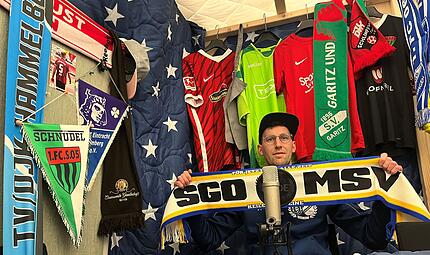 Florian Friebel im Rh&ouml;ner Fu&szlig;ball-Podcast Du Holz