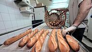 Für den vom Amtsgericht Bamberg verurteilten Dieb heißt es in Zukunft wieder kleinere Brötchen backen. Für den vom Amtsgericht Bamberg verurteilten Dieb heißt es in Zukunft wieder kleinere Brötchen backen.