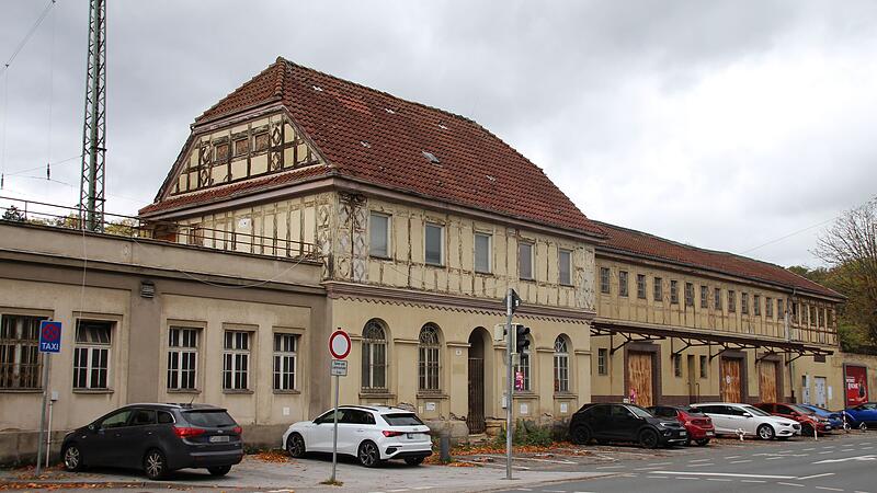 Ehemalige Expressguthalle am Coburger BahnhofSchandfleck am Coburger Bahnhof Schandfleck am Coburger Bahnhof: die ehemalige Expressguthalle
