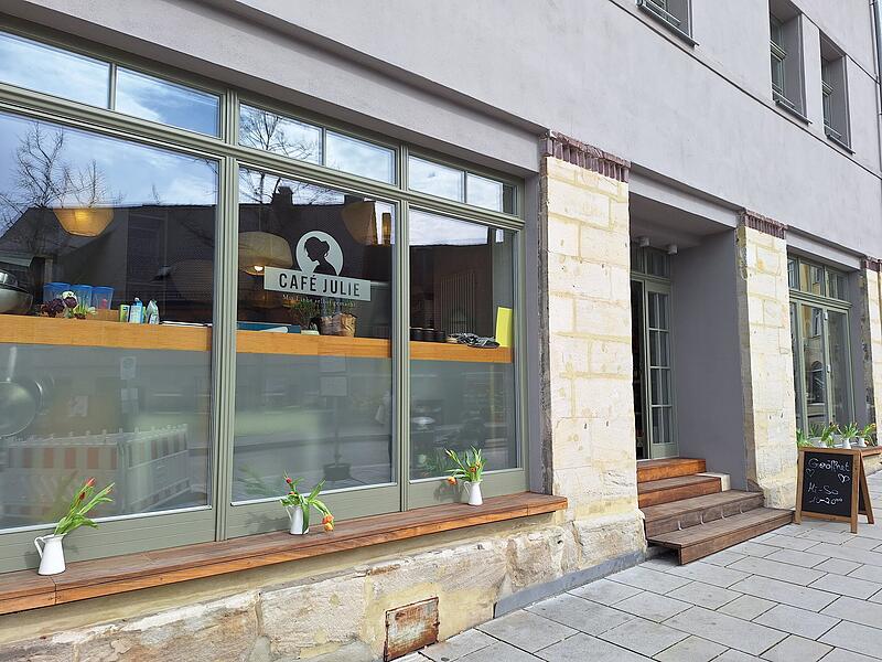 Café Julie ForchheimCafé Julie Forchheim Café Julie ForchheimCafé Julie Forchheim