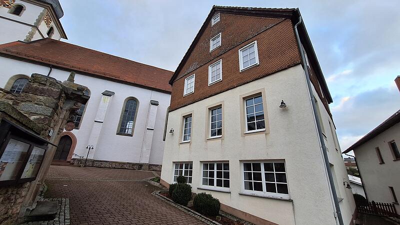 Pfarrheime in Oberleichtersbach und Schondra kategorisiert