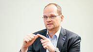 Dirk Elvermann