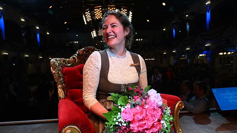 Wahl der Bayerischen Bierkönigin Wahl der Bayerischen Bierkönigin