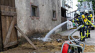 Großalarm in Bad Brückenau: Feuerwehr kämpft gegen Scheunenbrand Großalarm in Bad Brückenau: Feuerwehr kämpft gegen Scheunenbrand