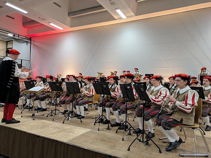 Das Jugendblasorchester war zuletzt dran.Frühjahrskonzert der Musikschule Münnerstadt Das Jugendblasorchester war zuletzt dran.