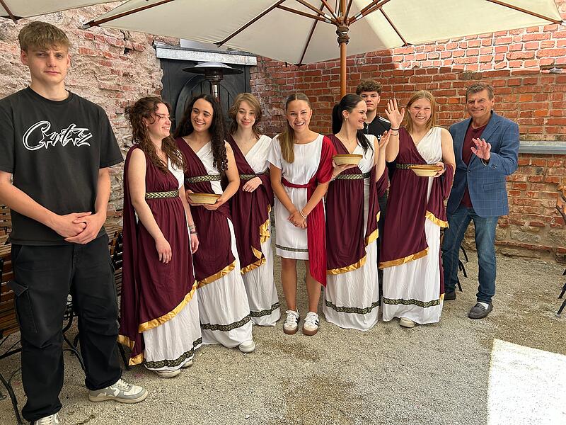 Schmausen wie die alten Römer Schmausen wie die alten Römer