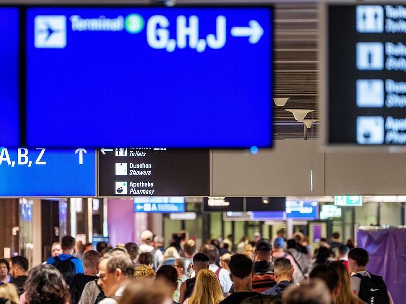 Andrang am Flughafen Frankfurt