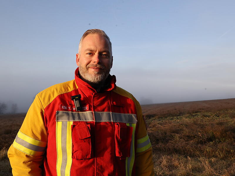 Yves W&auml;chter wei&szlig;, wie man die Brandgefahr zu Silvester minimiert.