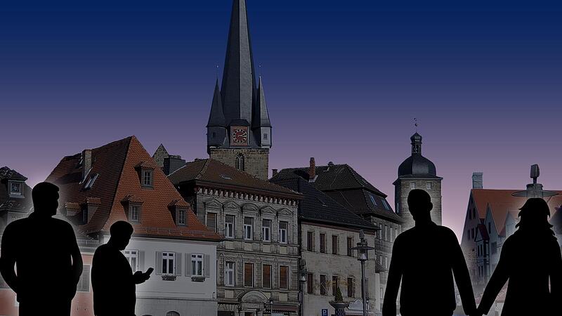 Auf dem Marktplatz in Lichtenfels waren deutlich weniger Menschen als sonst erschienen.