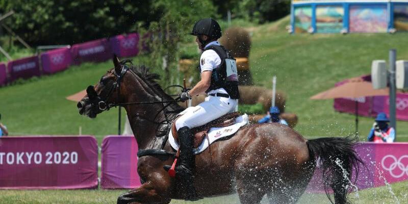 Vielseitigkeit: Team nach Geländeritt nur auf Rang sechs