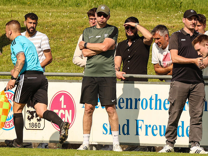 So hatte sich Neukenroths Trainer Thomas Lipfert sein letztes Heimspiel mit dem Neukenroth sicherlich nicht vorgestellt.