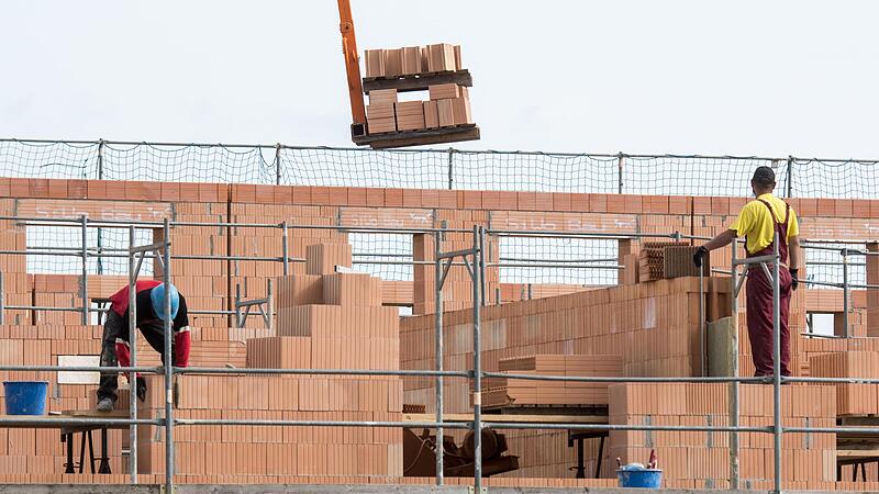 Im neuen Baugebiet „Brunnrangen“ in Volkershausen könnten die ersten Häuser im Jahr 2027 entstehen, hieß es in der Bürgerversammlung.