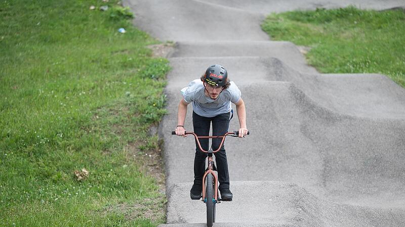 Pumptracks, speziell geschaffene Mountainbikestrecken, werden immer beliebter.Forchheim & Fr&auml;nkische Schweiz