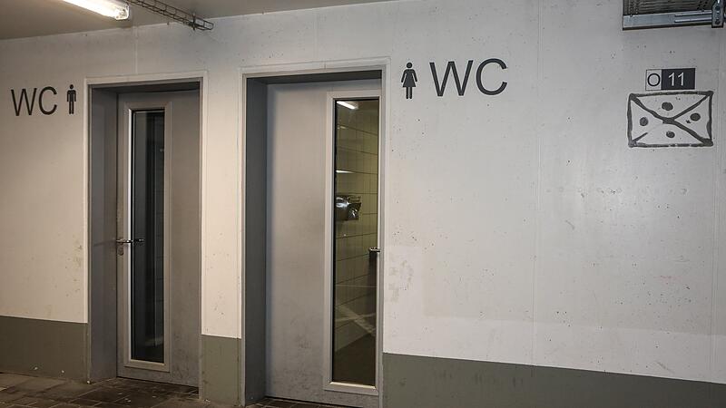 Toilette Welcome Die WC-Anlage in der Tiefgarage an der Mußstraße ist aus Sicht der Staatratsfraktion Volt-ÖDP-Bambergs Mitte "wenig einladend".