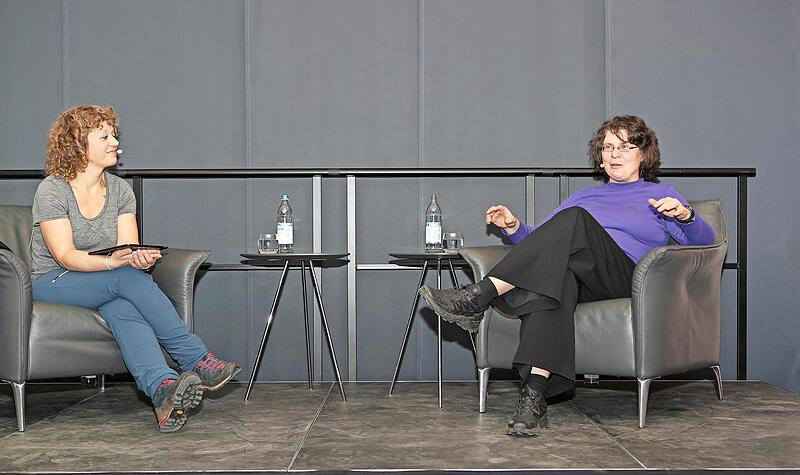 Langstreckenwanderin Christine Thürmer war zu Gast bei „Fränkischer Talk Live“ mit Andrea Pauly. Langstreckenwanderin Christine Thürmer war zu Gast bei „Fränkischer Talk Live“ mit Andrea Pauly.