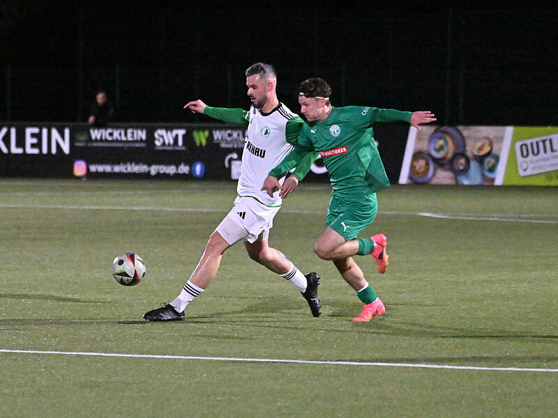 Sport Fu&szlig;ball Saison 2025 / 2026 Bayernliga Nord  24. Spiel am Freitag  27.03.2026 Spielort  Neudrossenfeld Sportpark Am Weinberg  Kunstrasenplatz  Beginn 19.00 h  TSV Neudrossenfeld  gegen SC Eltersdorf Halbzeitergebnis  Endstand Lennart W&ouml;hner