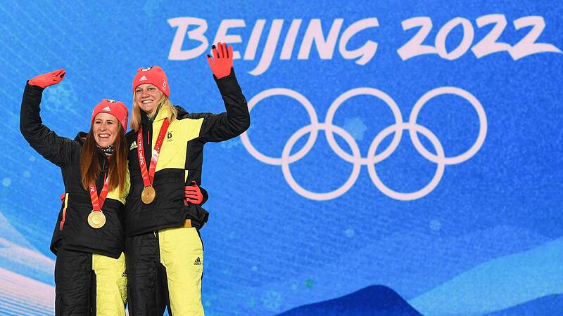 Katharina Hennig und Victoria Carl Katharina Hennig und Victoria Carl